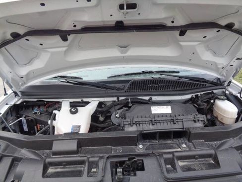 Used 2023 GMC Savana 2500 Extended w/ Driver Convenience Package image 24