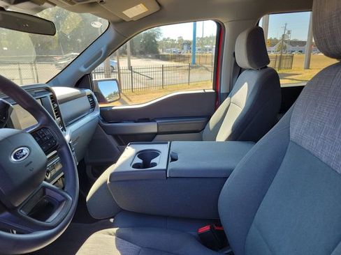 Used 2023 Ford F150 XLT image 11