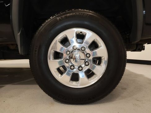 Used 2015 GMC Sierra 2500 SLT w/ Duramax Plus Package AWD/4WD image 20