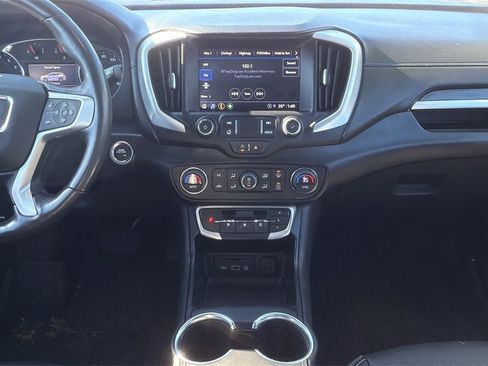Used 2022 GMC Terrain SLT w/ LPO, Floor Liner Package image 15