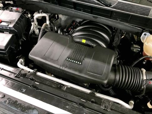 Used 2024 Chevrolet Silverado 1500 High Country w/ High Country Premium Package AWD/4WD image 33