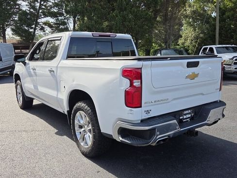 Used 2022 Chevrolet Silverado 1500 LTZ AWD/4WD image 12