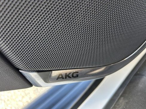 Used 2023 Cadillac Escalade ESV Sport Platinum image 39