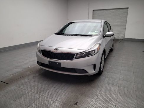 Used 2018 Kia Forte LX w/ LX Rear Camera Package image 15