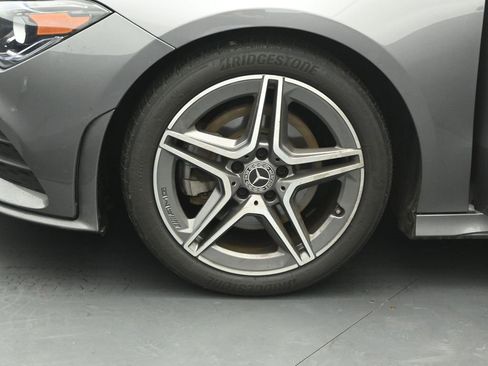 Used 2022 Mercedes-Benz CLA 250 4MATIC image 35