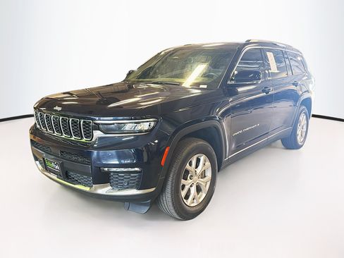 Used 2023 Jeep Grand Cherokee L Limited w/ Luxury Tech Group II AWD/4WD image 3