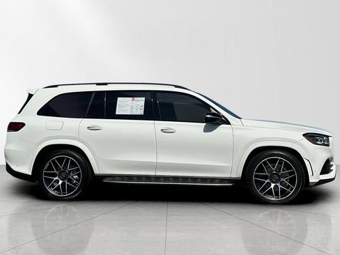 Used 2021 Mercedes-Benz GLS 580 4MATIC image 7