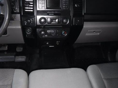 Used 2016 Ford F150 XL w/ Equipment Group 101A Mid image 7