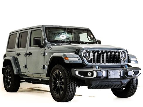 Used 2024 Jeep Wrangler Unlimited Sahara AWD/4WD image 1