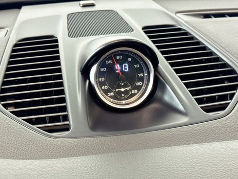 Used 2017 Porsche 911 Carrera 4S image 12