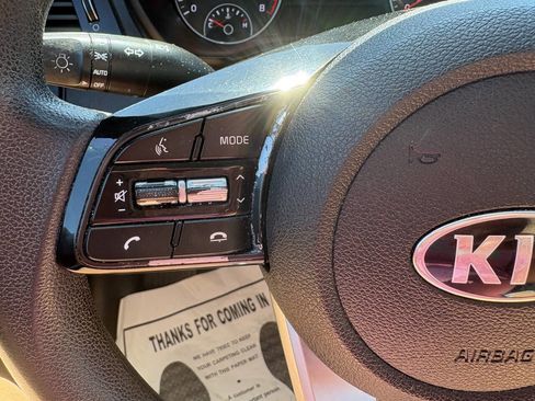 Used 2020 Kia Optima LX FWD image 22