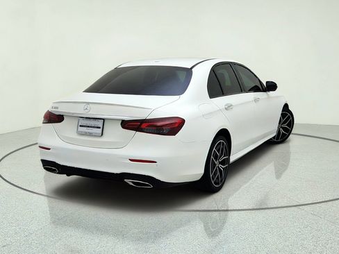 Used 2022 Mercedes-Benz E 350 Sedan image 9
