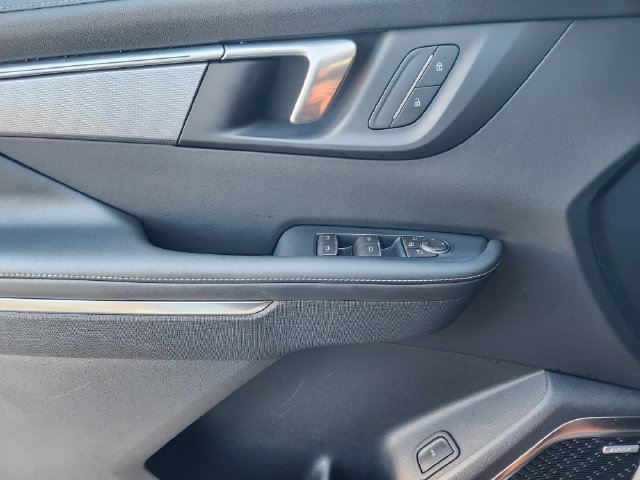 Used 2026 Buick Enclave Sport Touring FWD image 23