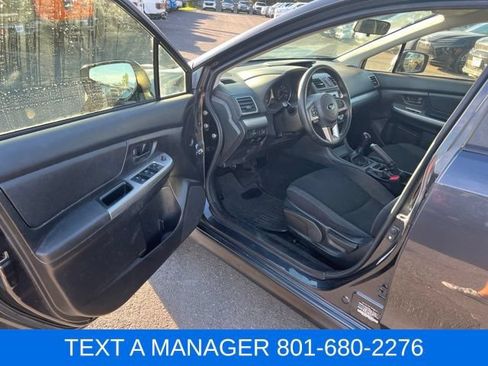 Used 2017 Subaru Crosstrek 2.0i AWD/4WD image 12