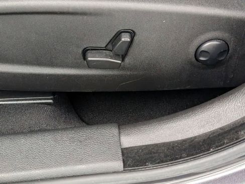 Used 2023 Dodge Charger GT image 13