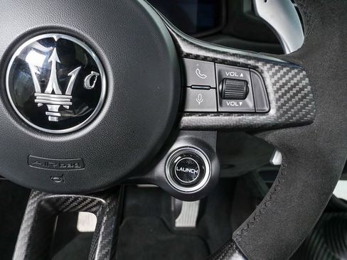 New 2024 Maserati MC20 Cielo image 12