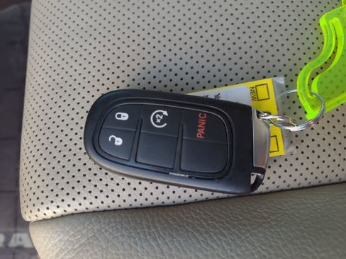 Used 2018 RAM 1500 Laramie w/ Convenience Group image 28