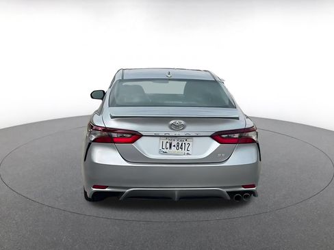 Used 2024 Toyota Camry SE FWD image 10
