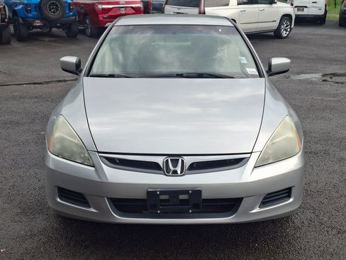 Used 2007 Honda Accord LX image 2