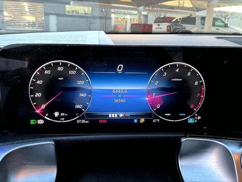 Used 2024 Mercedes-Benz GLB 250 image 26