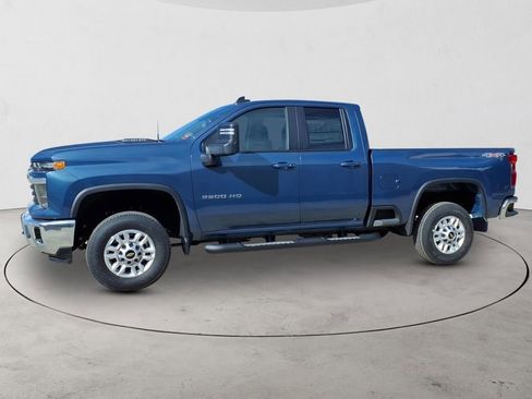 New 2026 Chevrolet Silverado 2500 LT image 8