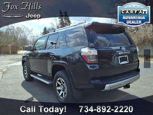 Used 2018 Toyota 4Runner TRD Off-Road Premium image 6