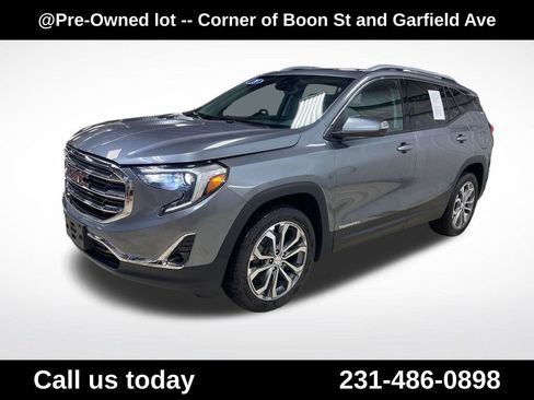 Used 2020 GMC Terrain SLT w/ Preferred Package AWD/4WD image 1