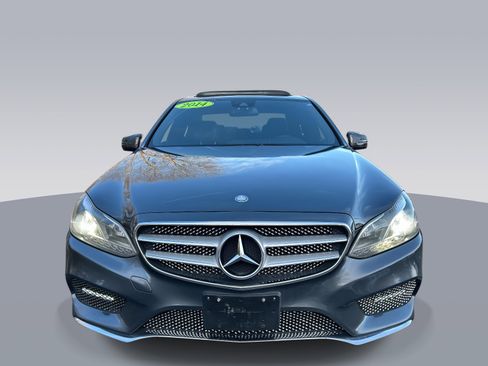 Used 2014 Mercedes-Benz E 350 4MATIC Sedan image 8