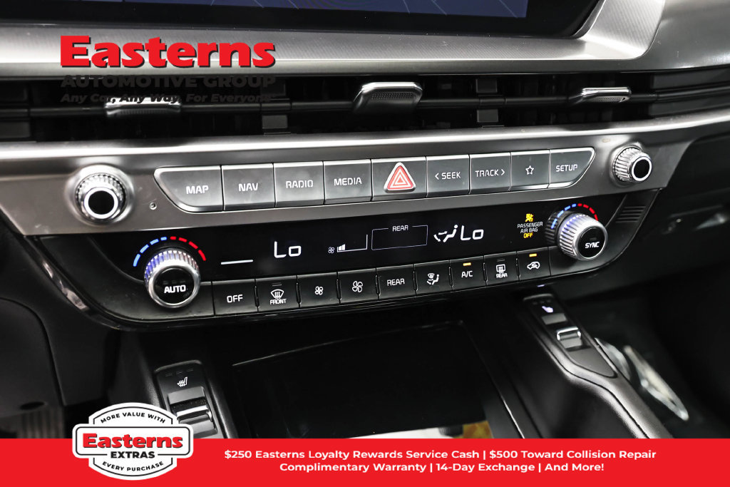Used 2025 Kia Telluride S FWD image 21