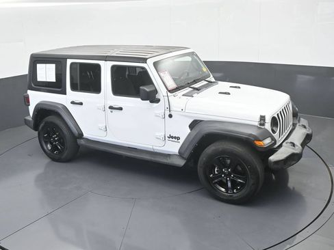 Used 2022 Jeep Wrangler Unlimited Sport AWD/4WD image 56