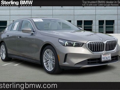 Certified 2025 BMW 530i image 1