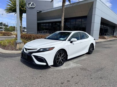 Used 2022 Toyota Camry SE w/ Cold Weather Package