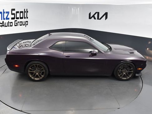 Used 2022 Dodge Challenger R/T Scat Pack w/ Dynamics Package RWD image 14