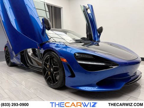 Used 2024 McLaren 750S Spider image 45