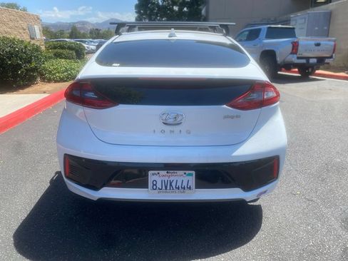 Used 2019 Hyundai Ioniq Limited w/ Ultimate Package 02 FWD image 9