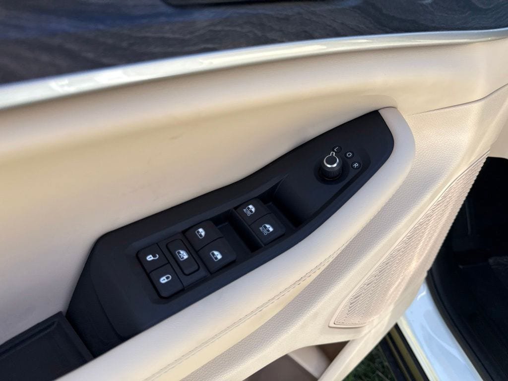 New 2027 Jeep Grand Cherokee Limited AWD/4WD image 19