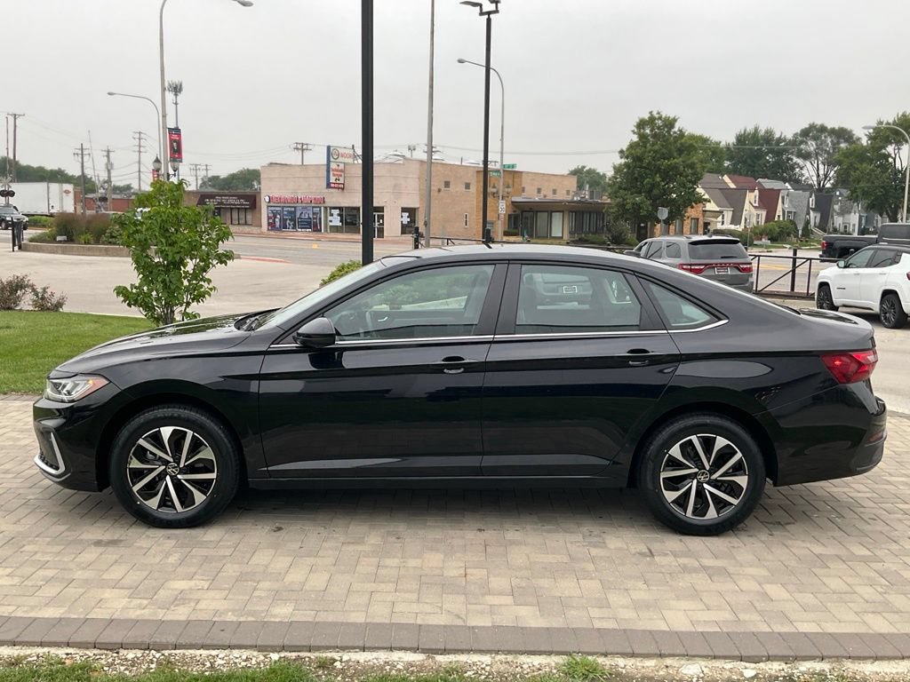 Used 2025 Volkswagen Jetta S FWD image 6