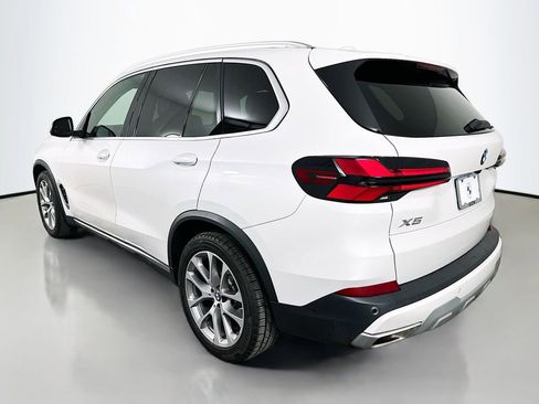 Certified 2024 BMW X5 xDrive40i w/ Premium Package image 7