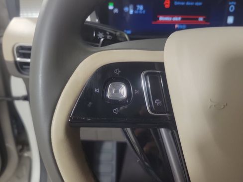 Used 2024 Lincoln Corsair FWD image 21