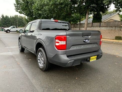 New 2025 Ford Maverick XLT w/ XLT Luxury Package image 3