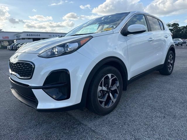 Used 2021 Kia Sportage LX FWD image 3