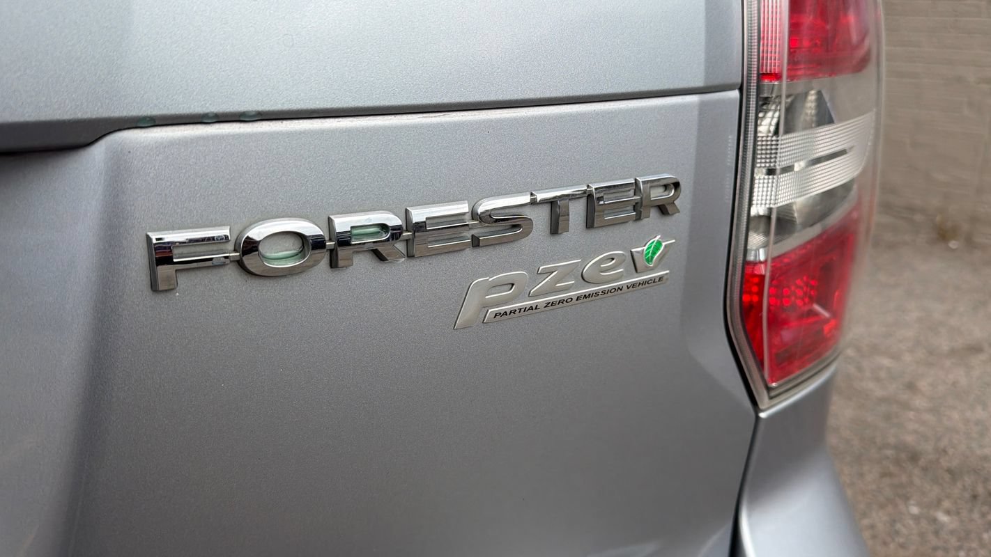 Used 2015 Subaru Forester 2.5i Limited w/ Popular Package #2 AWD/4WD image 25