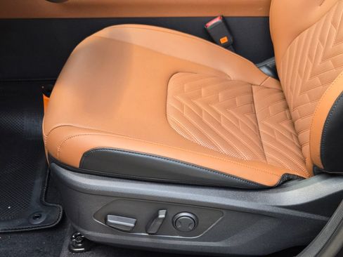 New 2026 Kia Sportage X-Line w/ X-Line Technology Package AWD/4WD image 19