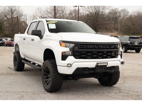 Certified 2024 Chevrolet Silverado 1500 Custom w/ LPO, Dark Essentials Package image 32