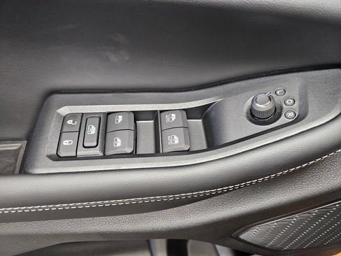 New 2026 Jeep Grand Cherokee L Limited AWD/4WD image 12