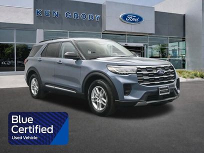 Used 2025 Ford Explorer Active