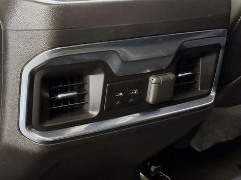 Used 2022 Chevrolet Silverado 2500 High Country w/ Z71 Off-Road Package image 15