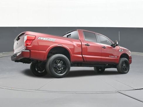 Used 2018 Nissan Titan PRO-4X w/ Pro-4x Convenience Package AWD/4WD image 50