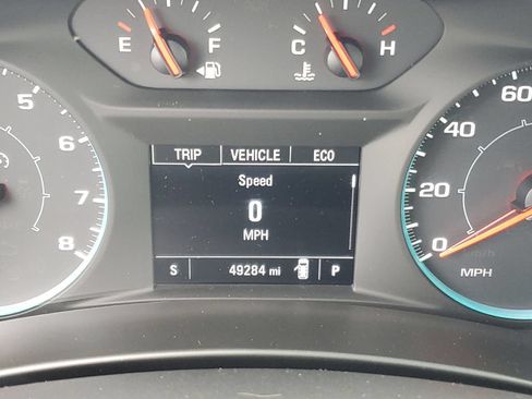 Used 2019 Chevrolet Equinox LS w/ LS Convenience Package AWD/4WD image 15