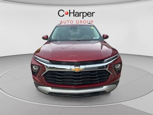 Used 2025 Chevrolet TrailBlazer LT AWD/4WD image 8